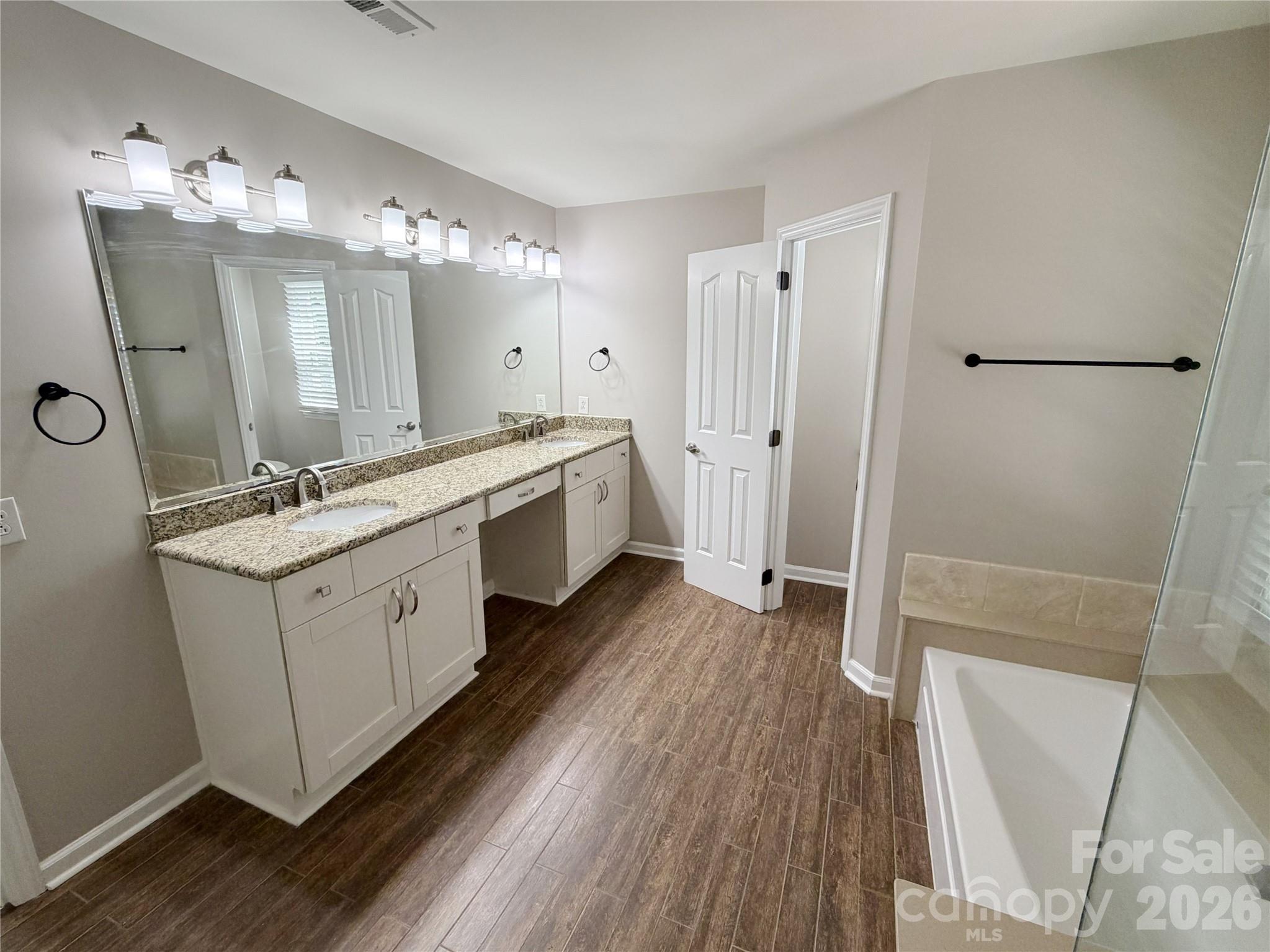 6000 Hunter Lane Matthews NC 28104