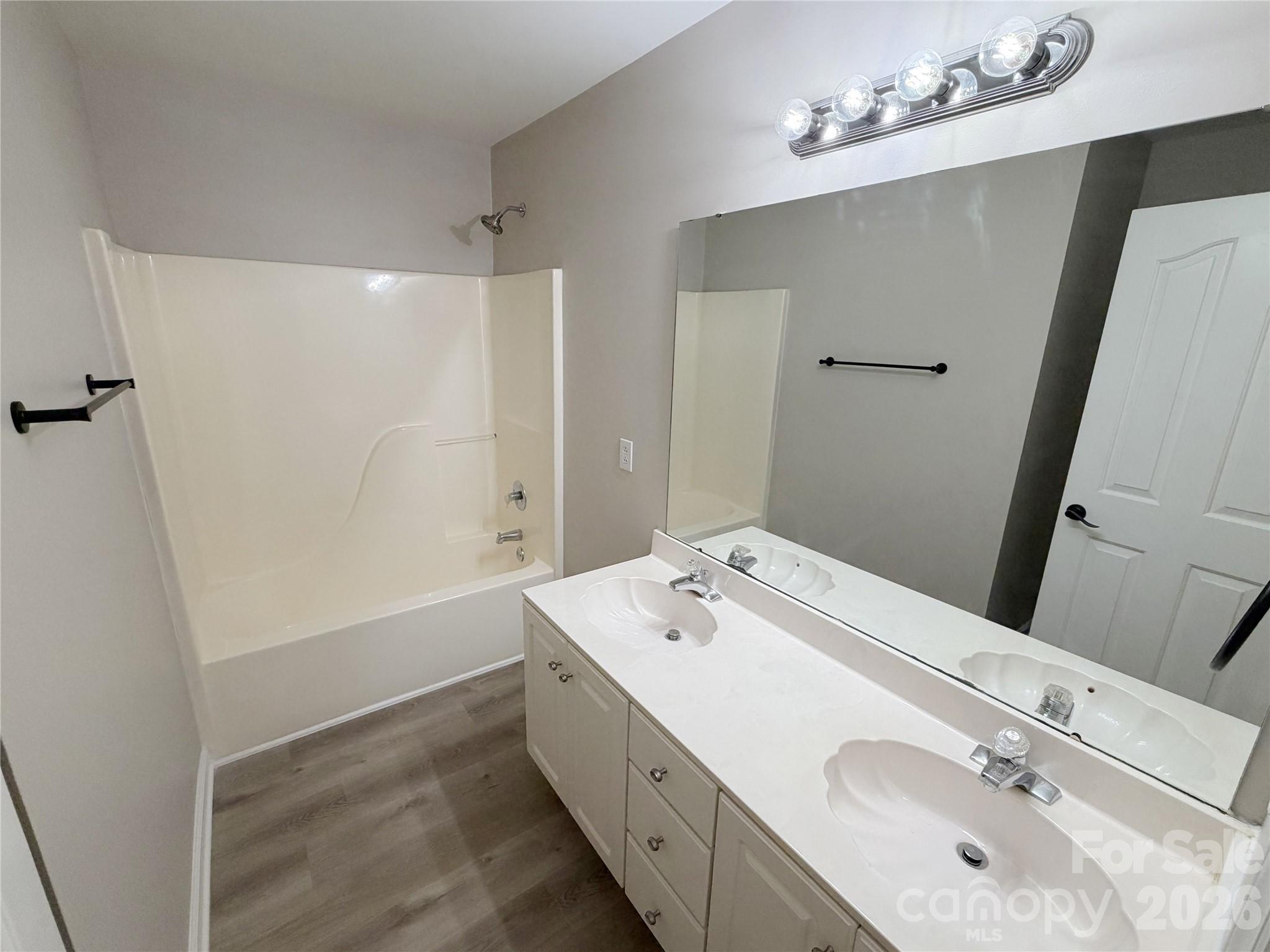 6000 Hunter Lane Matthews NC 28104