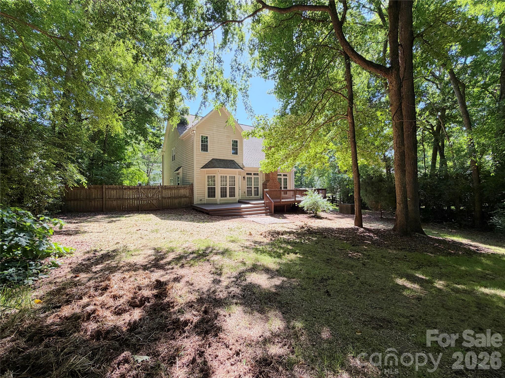 6000 Hunter Lane Matthews NC 28104