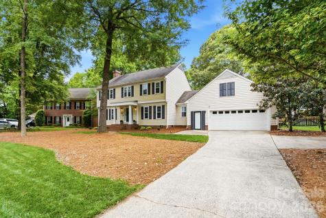 10646 S Hall Drive Charlotte NC 28270