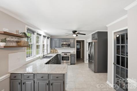 10646 S Hall Drive Charlotte NC 28270