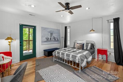 619 Leisure Lane Burnsville NC 28714