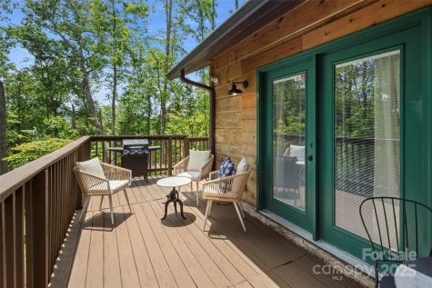 619 Leisure Lane Burnsville NC 28714
