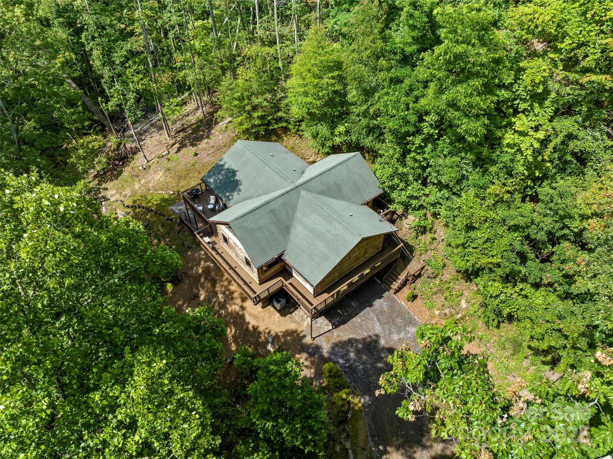 619 Leisure Lane Burnsville NC 28714