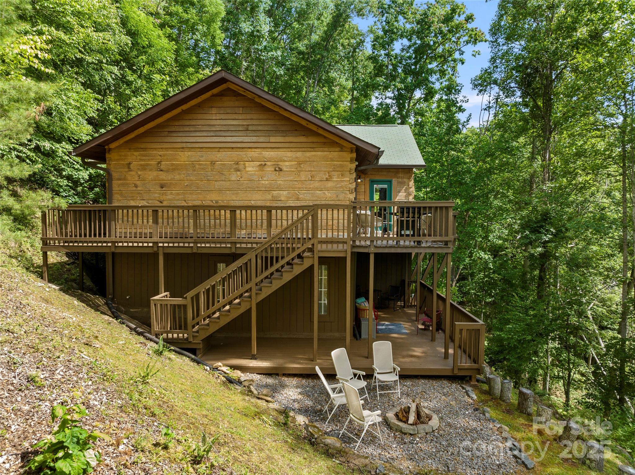 619 Leisure Lane Burnsville NC 28714