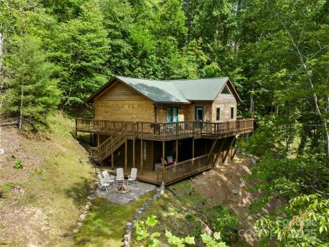 619 Leisure Lane Burnsville NC 28714