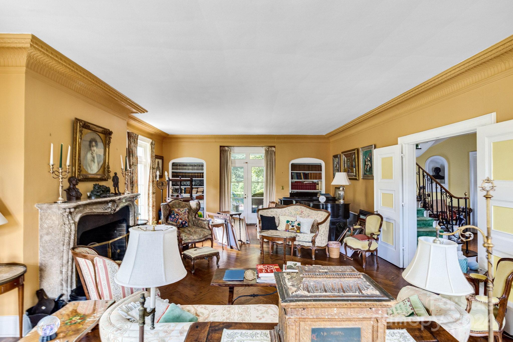 7 Westwood Road Asheville NC 28803