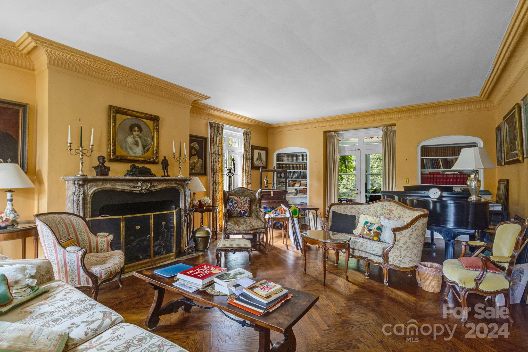 7 Westwood Road Asheville NC 28803