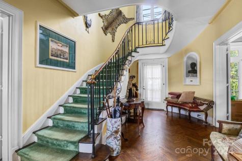 7 Westwood Road Asheville NC 28803