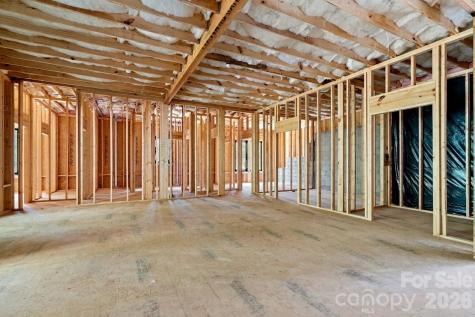 69 Village Pointe Lane Asheville NC 28803