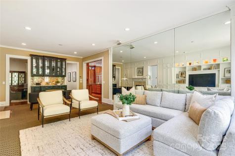 1333 Carlton Avenue Charlotte NC 28203