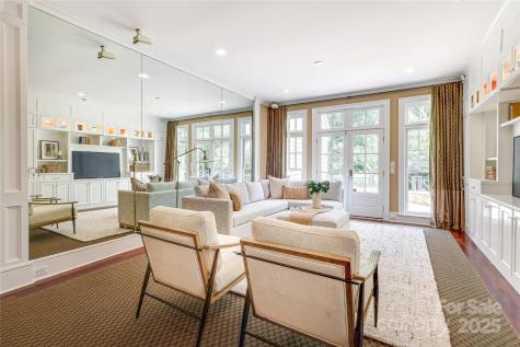 1333 Carlton Avenue Charlotte NC 28203