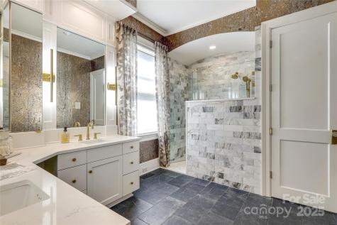 1333 Carlton Avenue Charlotte NC 28203