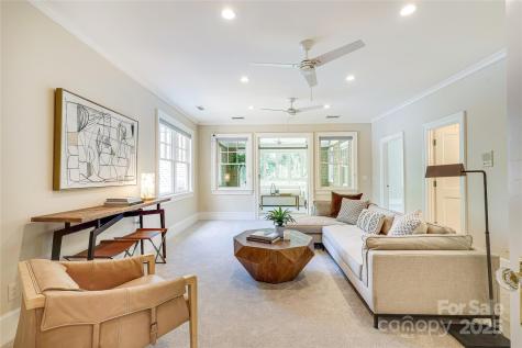 1333 Carlton Avenue Charlotte NC 28203