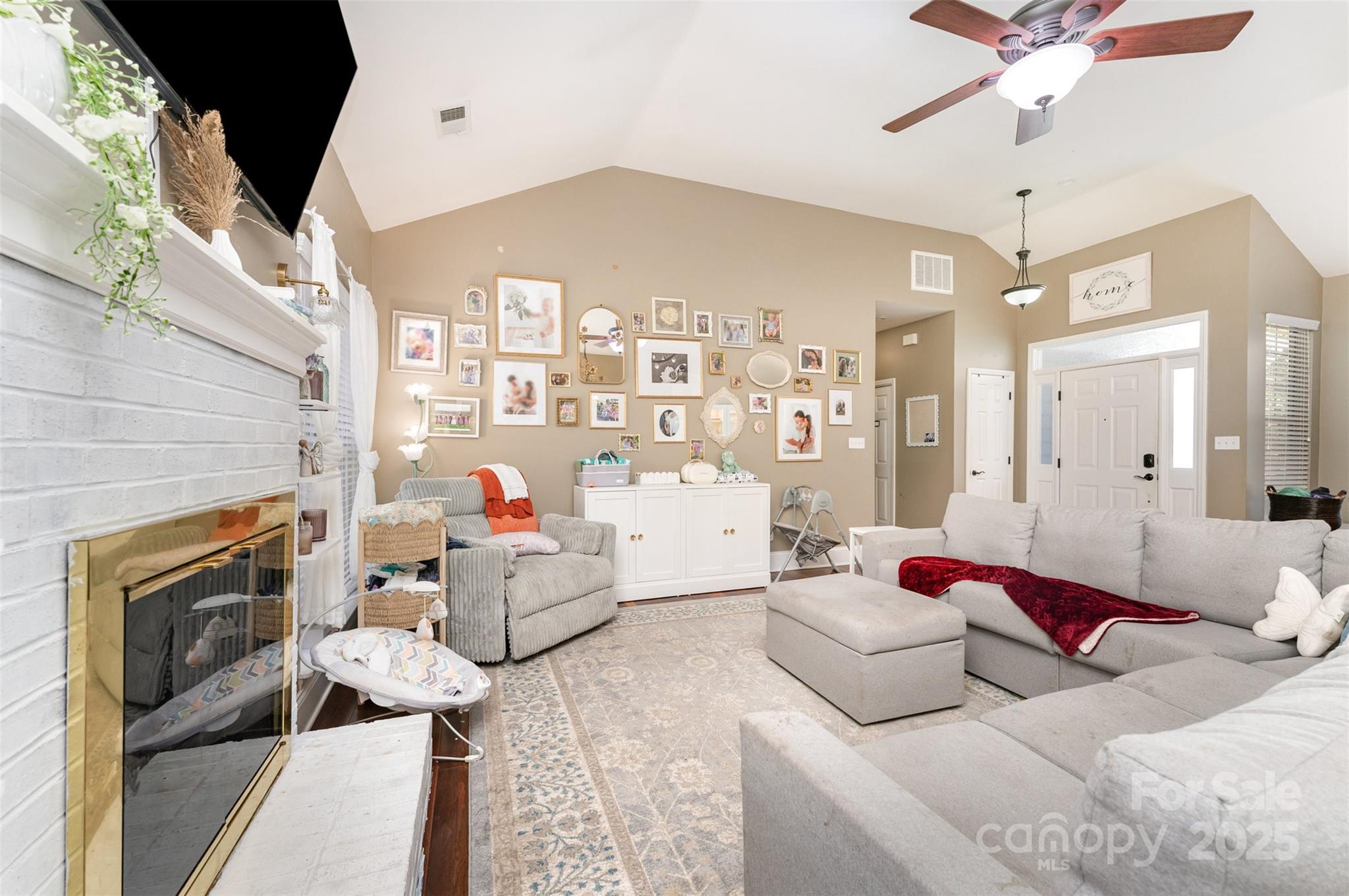 7024 Passeres Court Charlotte NC 28215