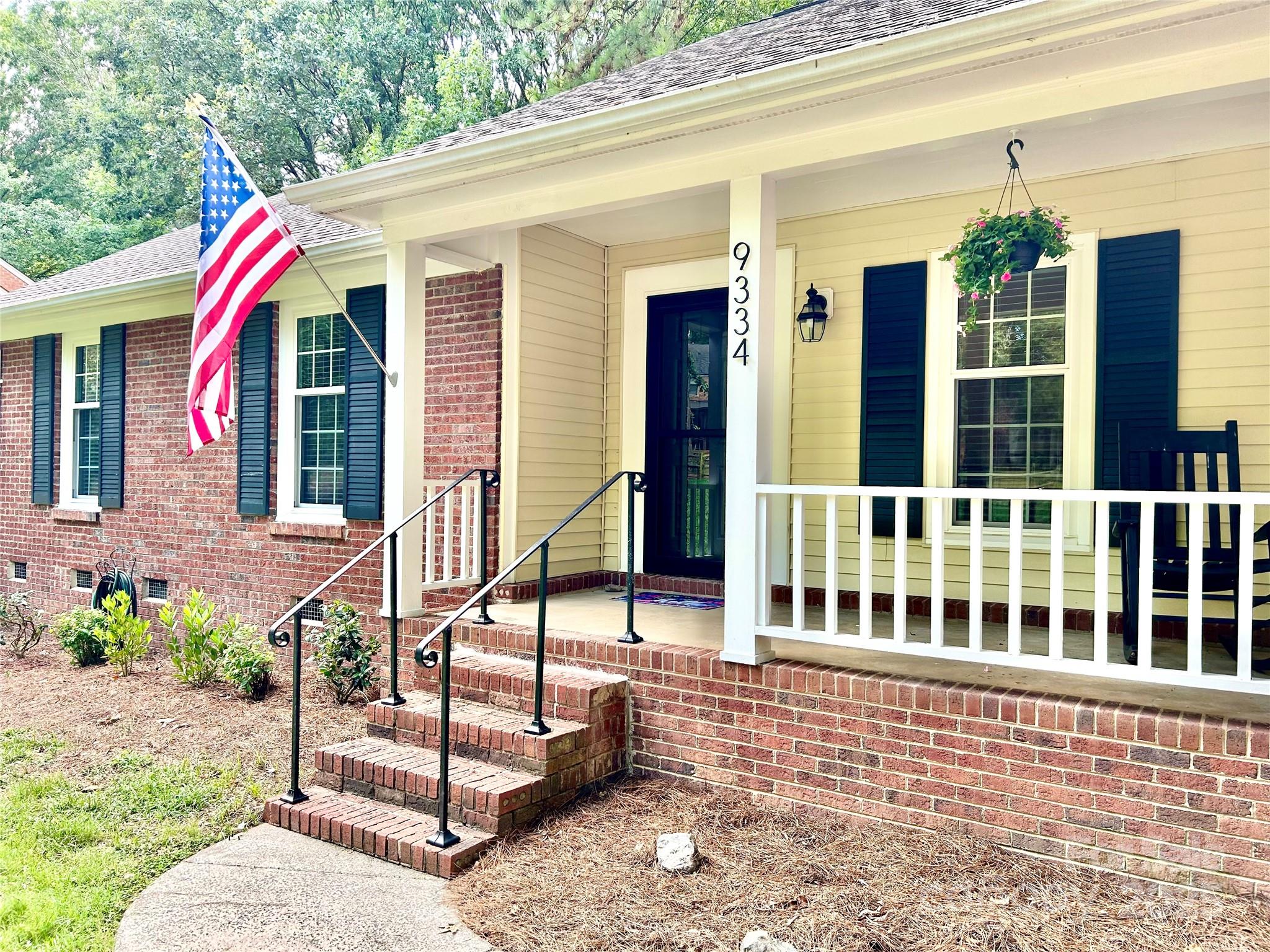 9334 New Towne Drive Matthews NC 28105