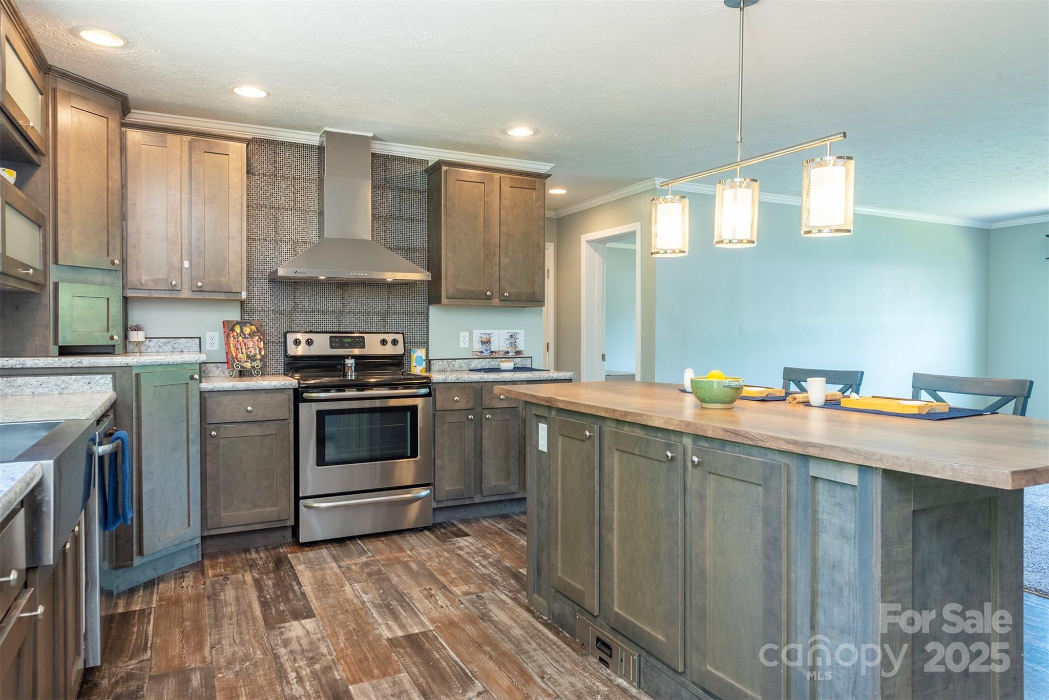 11 Bartlett Avenue Black Mountain NC 28711