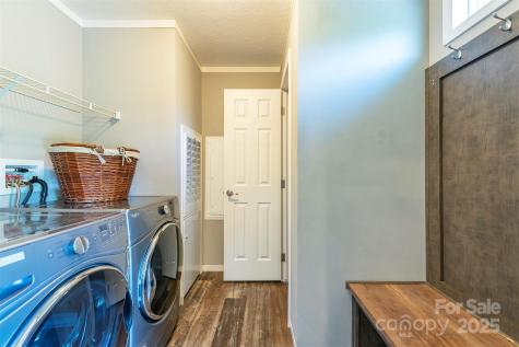 11 Bartlett Avenue Black Mountain NC 28711