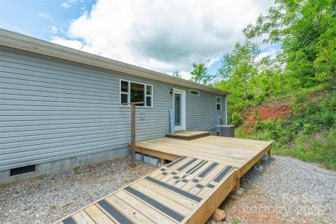 11 Bartlett Avenue Black Mountain NC 28711