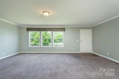 11 Bartlett Avenue Black Mountain NC 28711