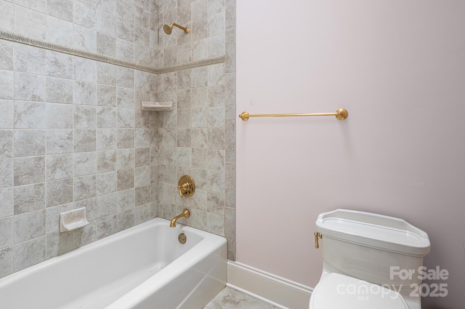 150 Rainbow View Drive Fletcher NC 28732