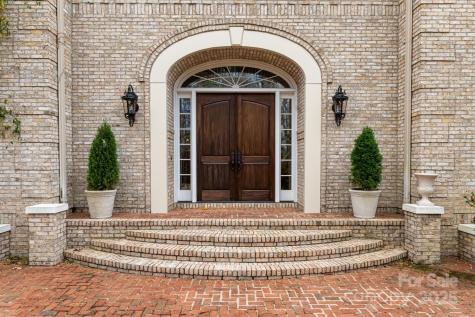 150 Rainbow View Drive Fletcher NC 28732
