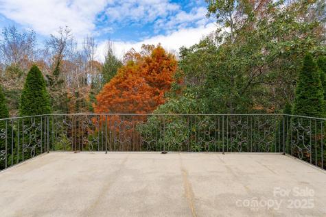 150 Rainbow View Drive Fletcher NC 28732