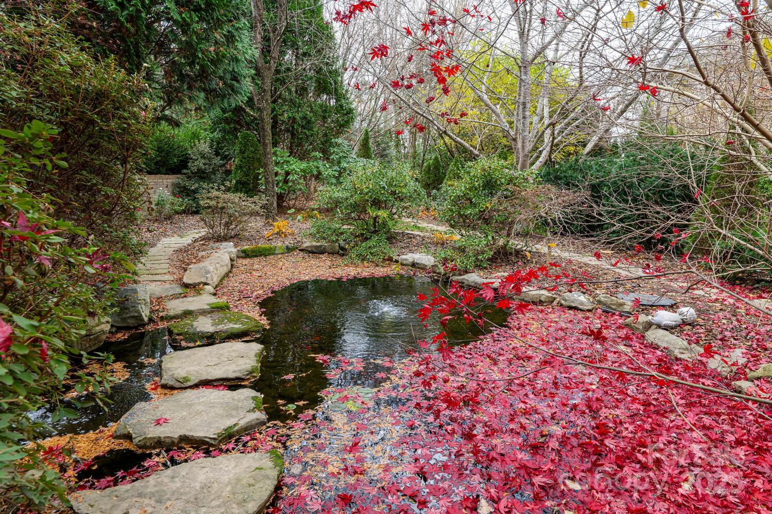 150 Rainbow View Drive Fletcher NC 28732