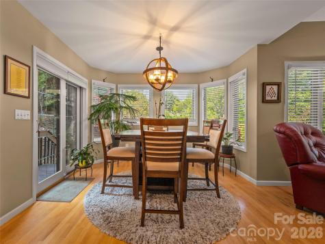 117 Eagles Crest Way Lake Lure NC 28746