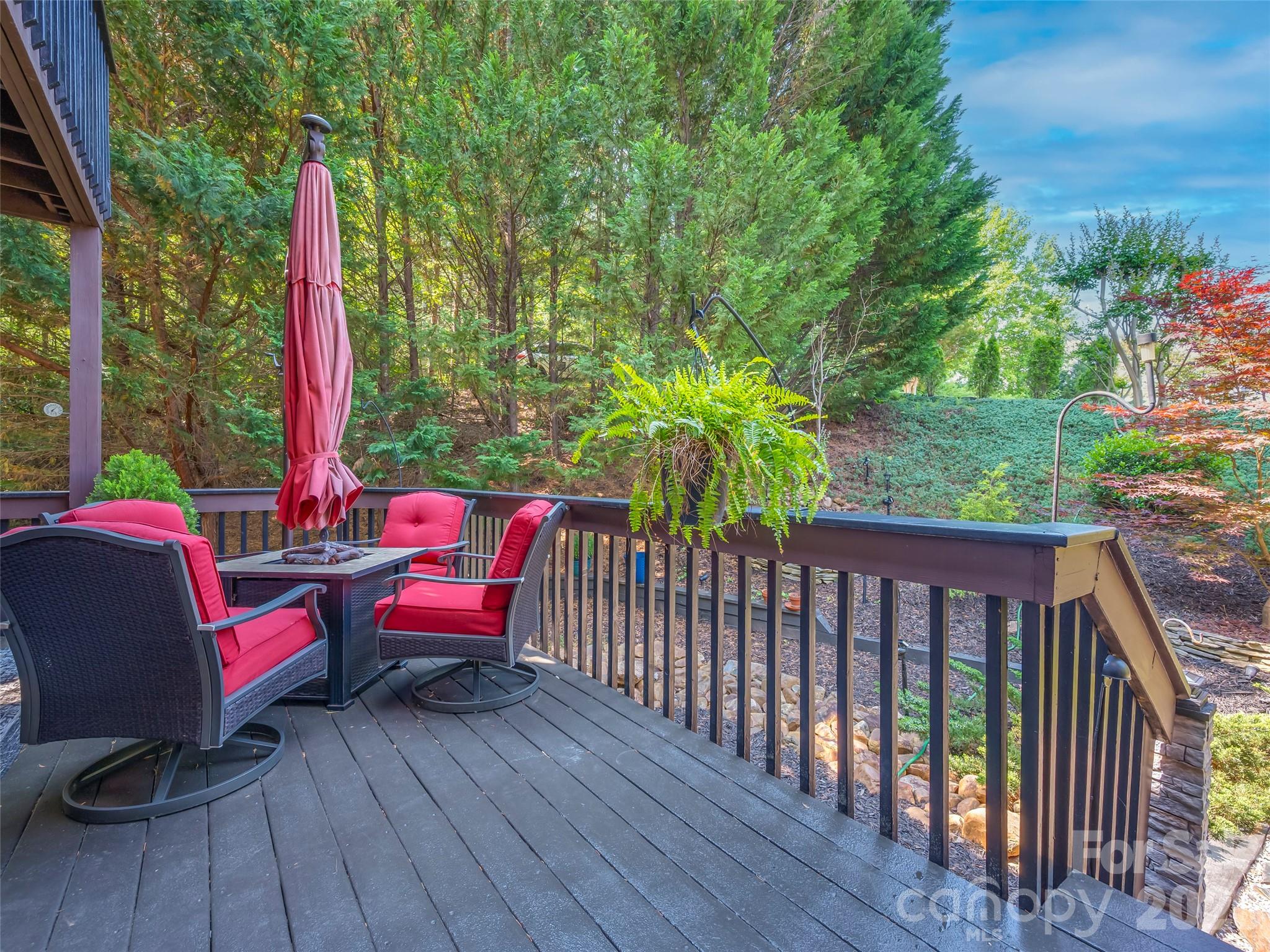 117 Eagles Crest Way Lake Lure NC 28746