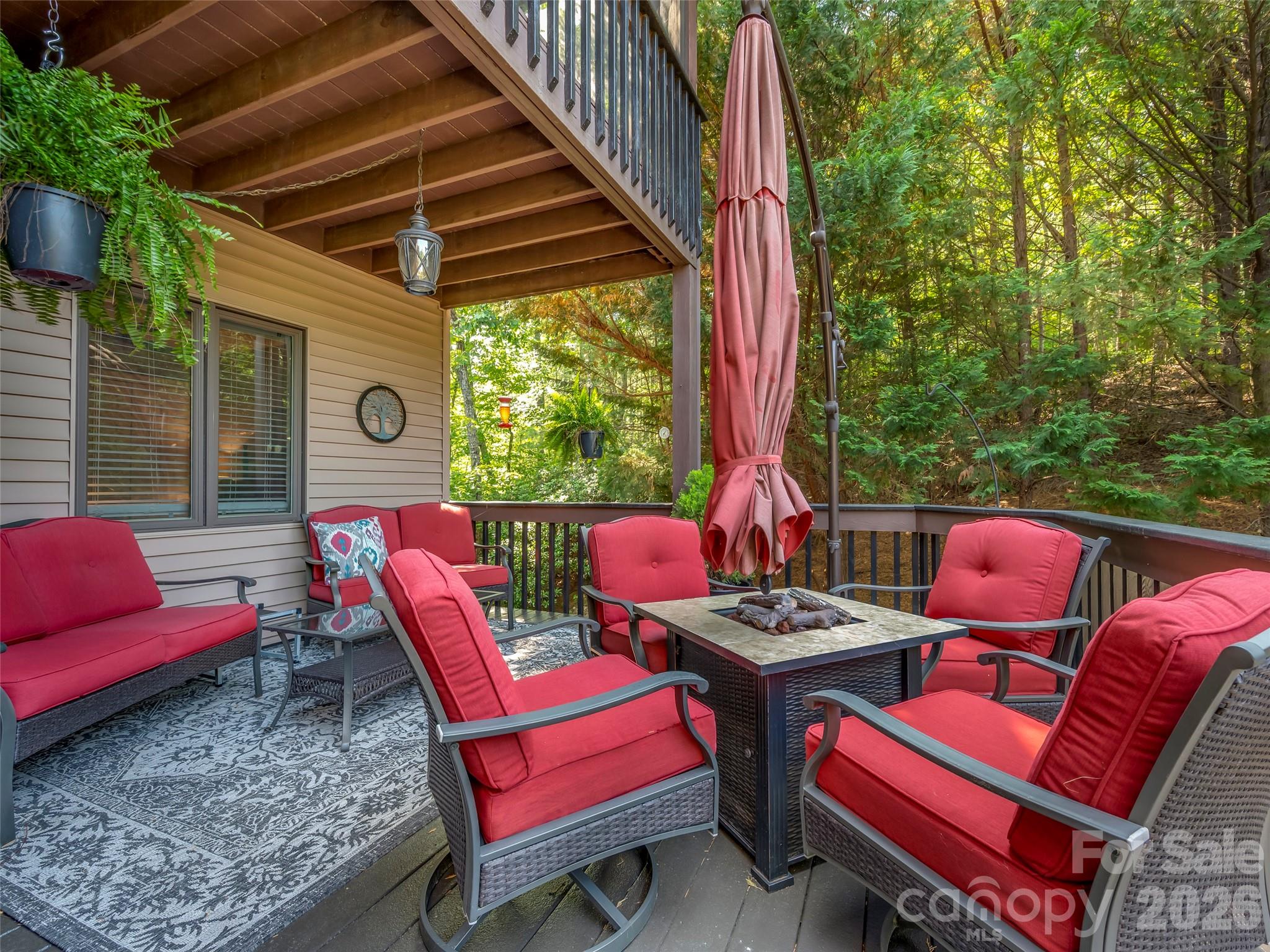 117 Eagles Crest Way Lake Lure NC 28746