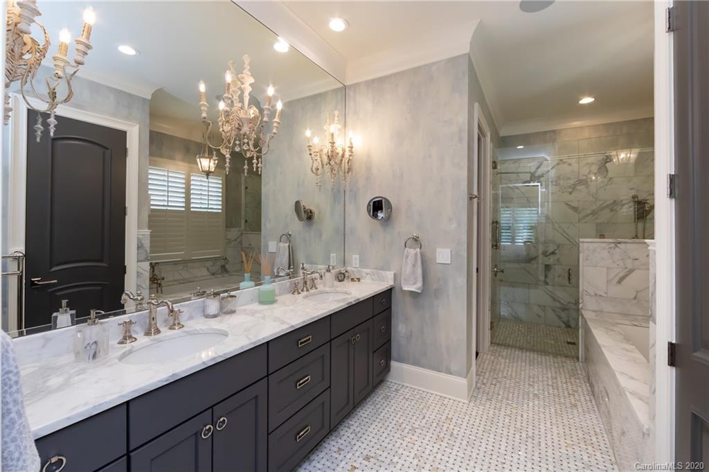 248 Meadowbrook Road Charlotte NC 28211
