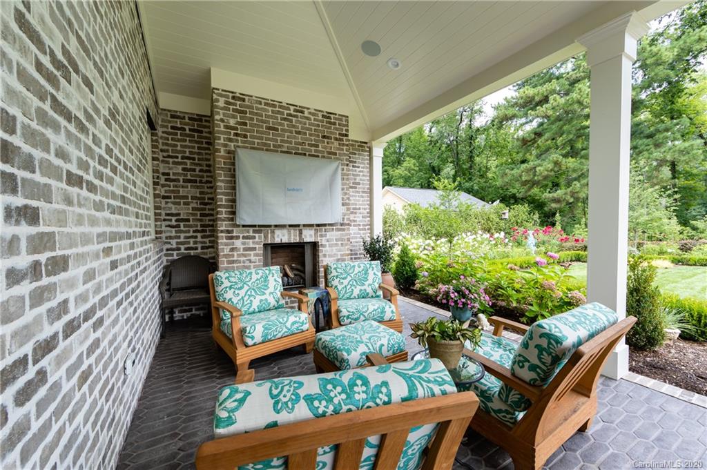 248 Meadowbrook Road Charlotte NC 28211