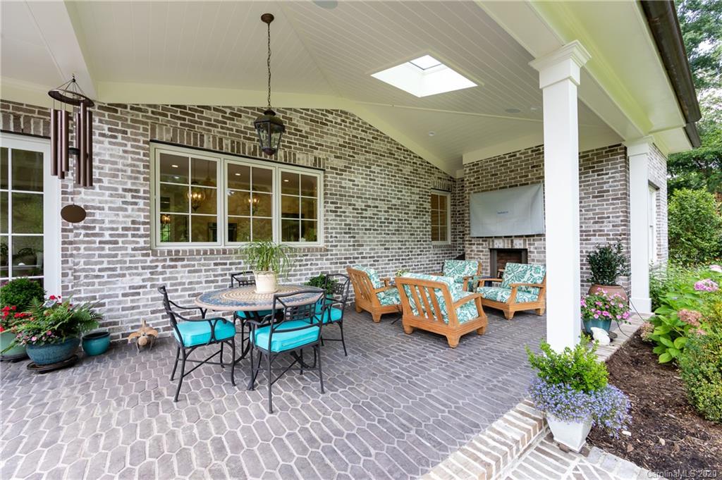 248 Meadowbrook Road Charlotte NC 28211