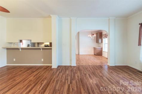 1564 Camp Creek Road Whittier NC 28789