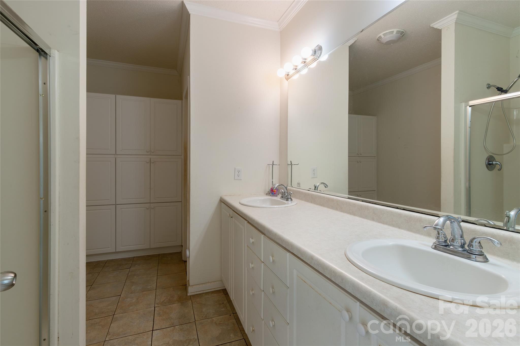 1564 Camp Creek Road Whittier NC 28789