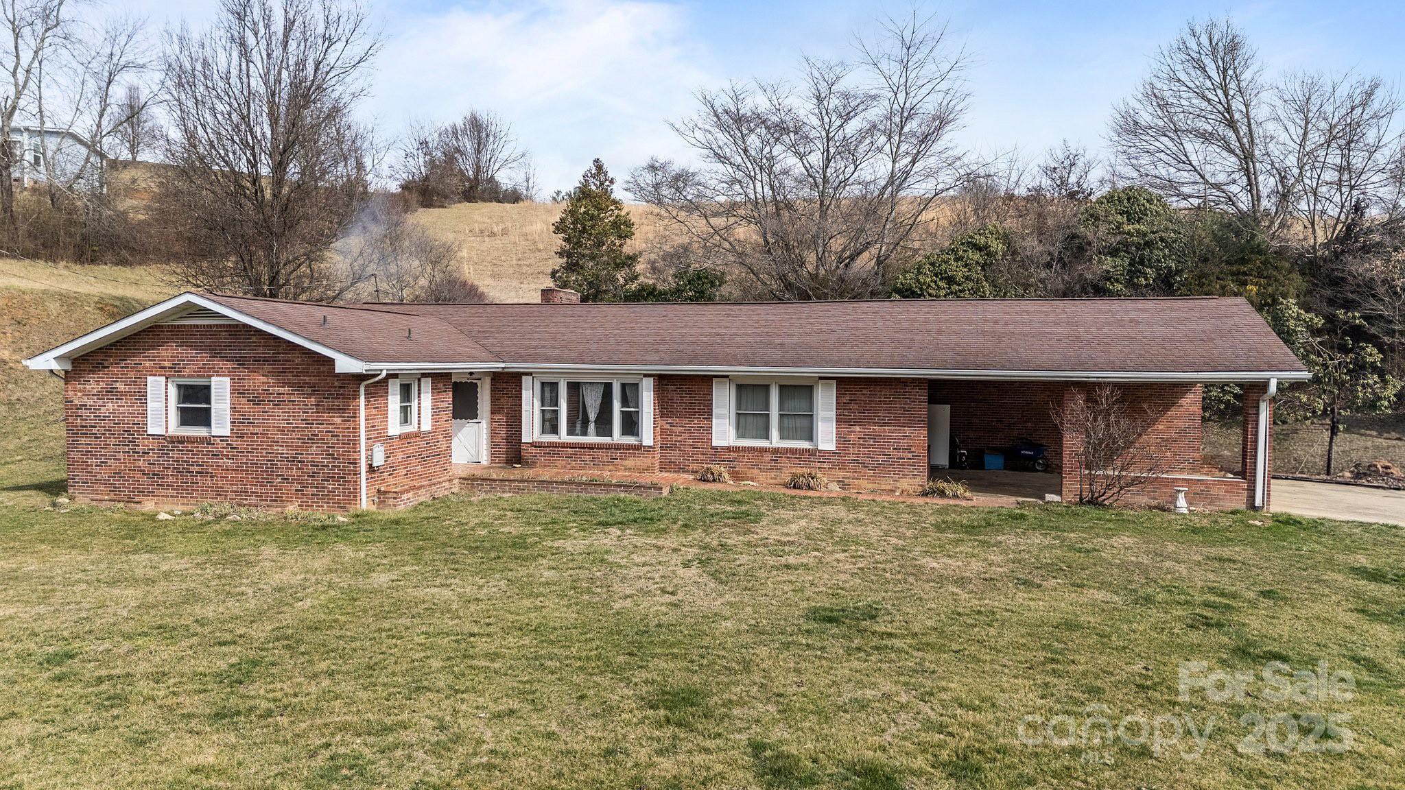 724 Iron Duff Road Waynesville NC 28785