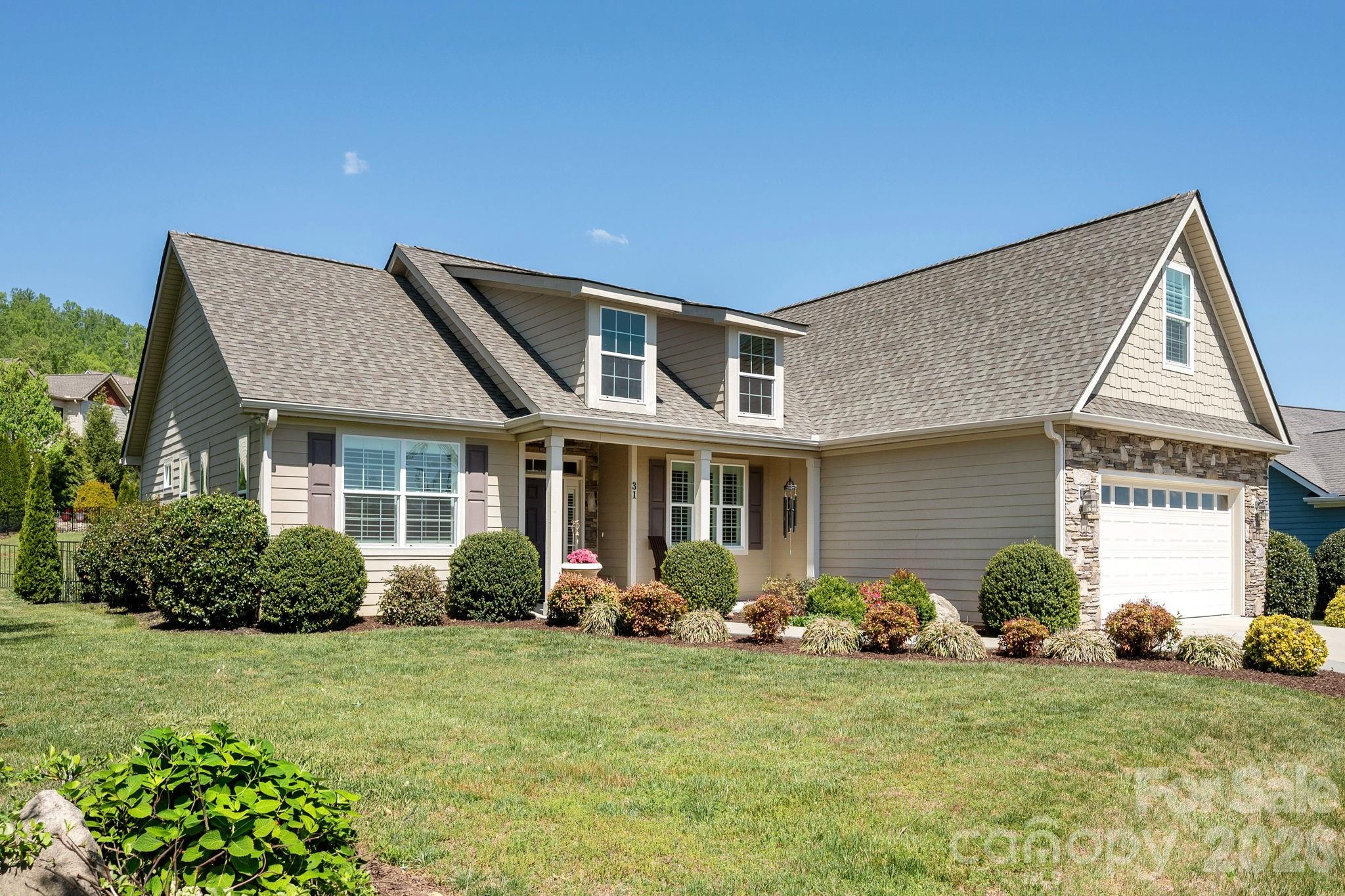 31 Black Iron Lane Hendersonville NC 28792