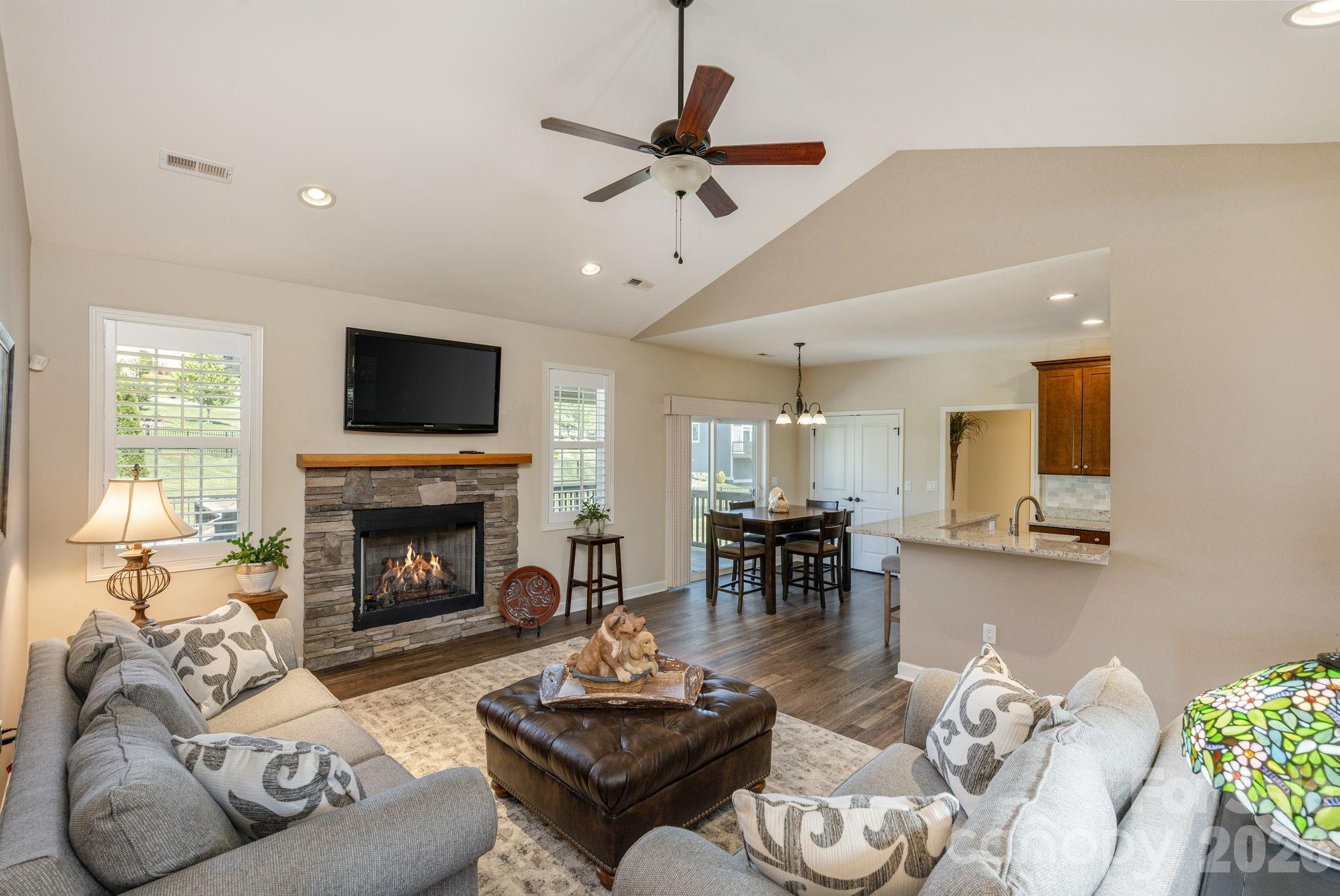 31 Black Iron Lane Hendersonville NC 28792
