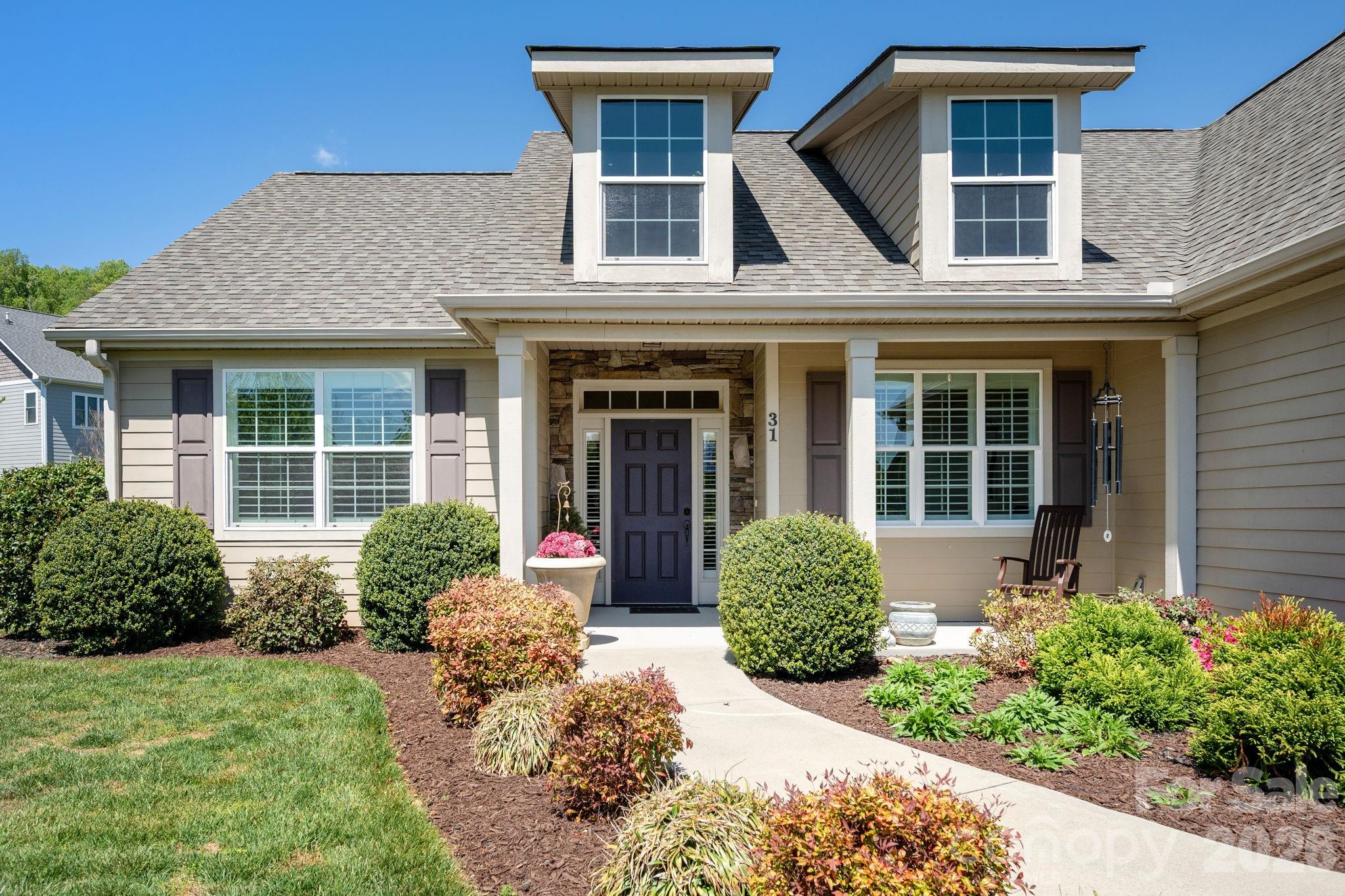 31 Black Iron Lane Hendersonville NC 28792