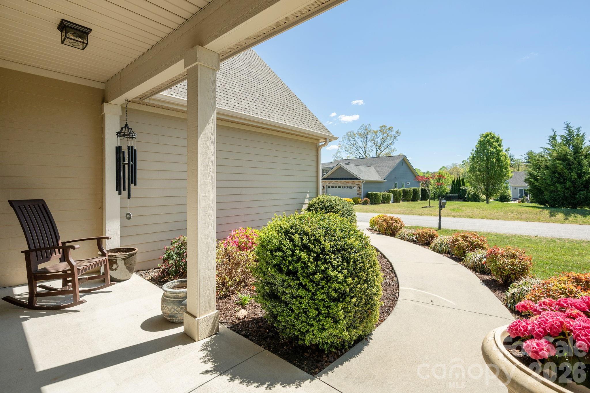 31 Black Iron Lane Hendersonville NC 28792