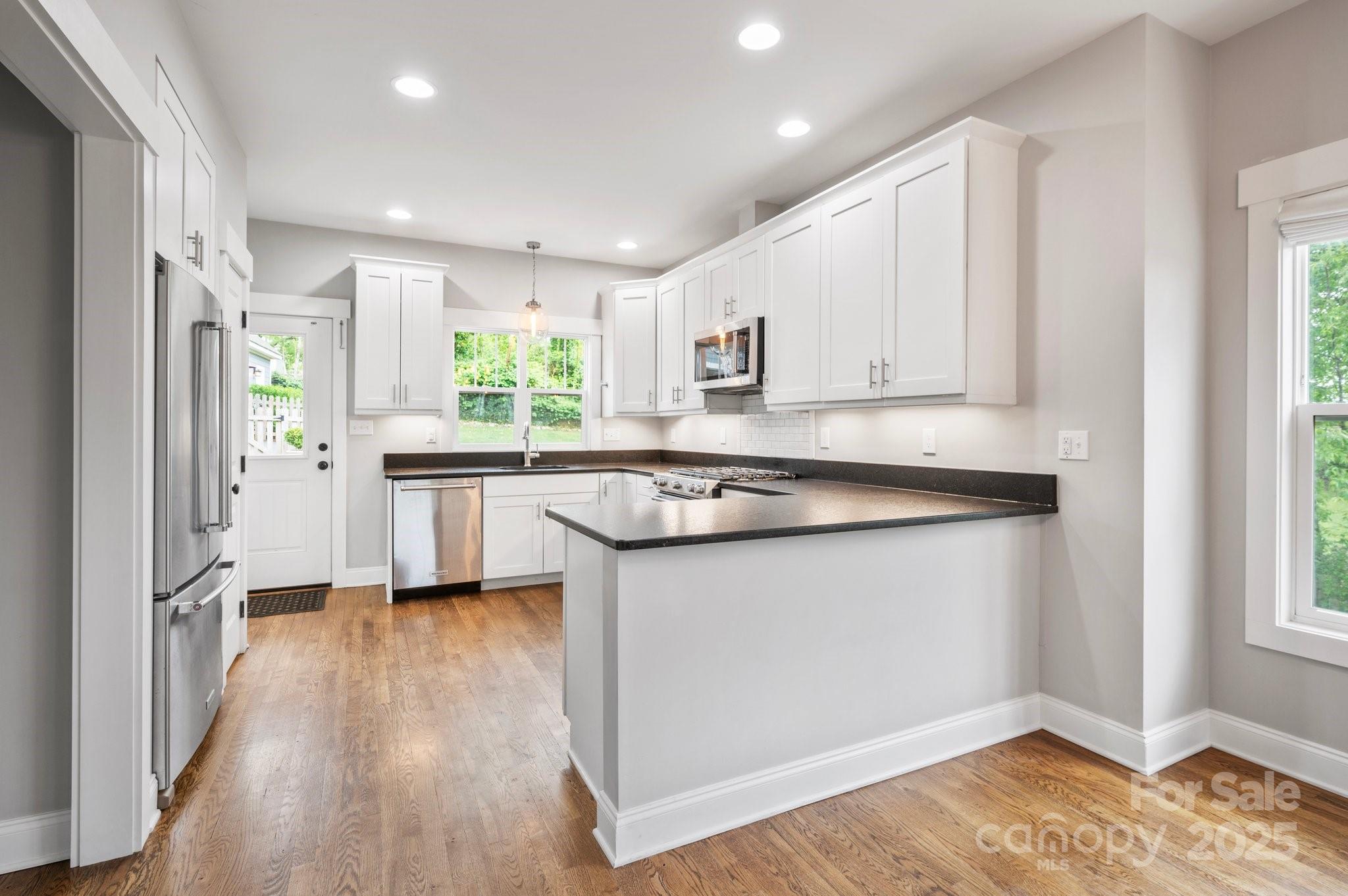 95 Beaver Drive Asheville NC 28804