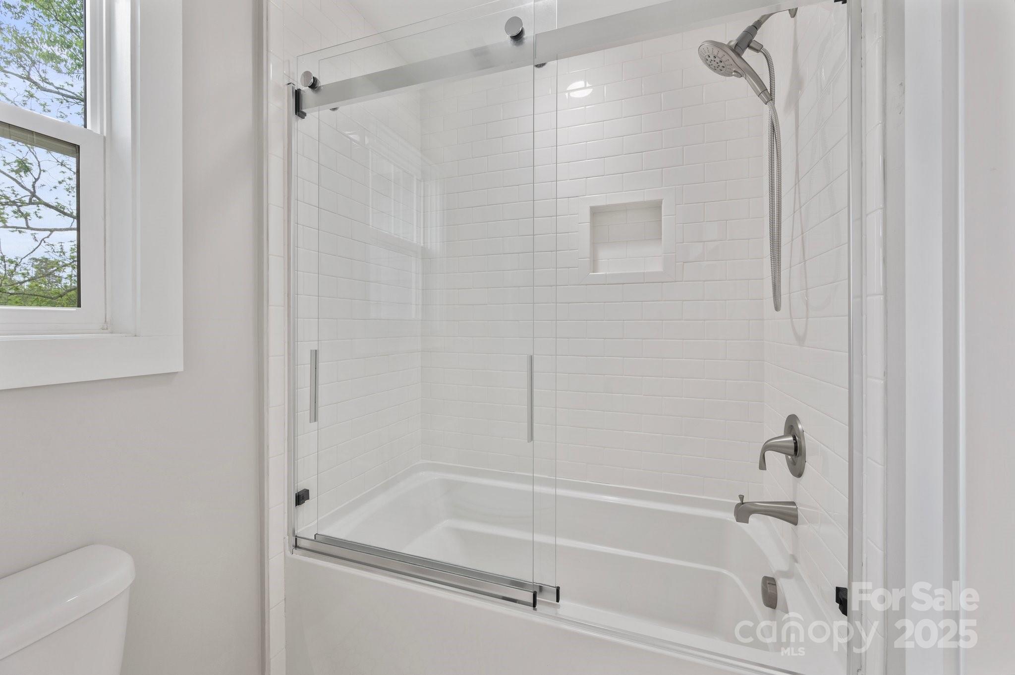 95 Beaver Drive Asheville NC 28804