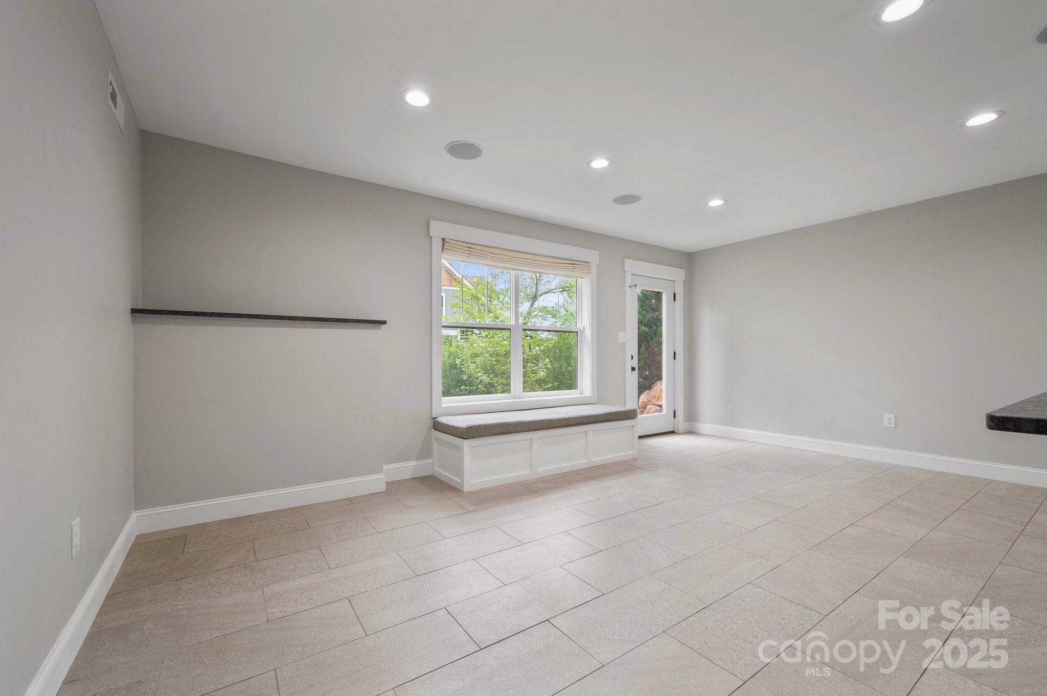 95 Beaver Drive Asheville NC 28804