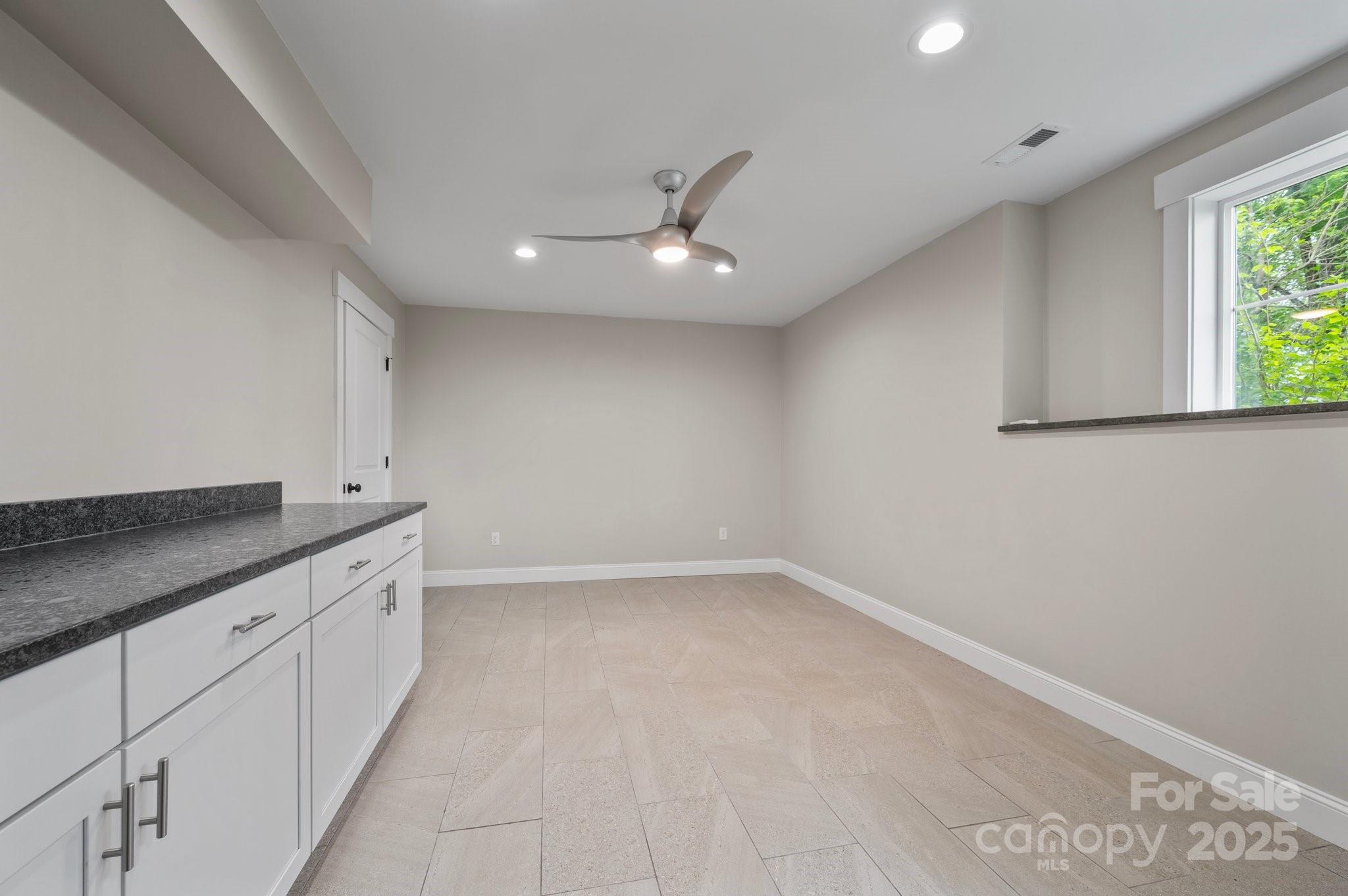 95 Beaver Drive Asheville NC 28804