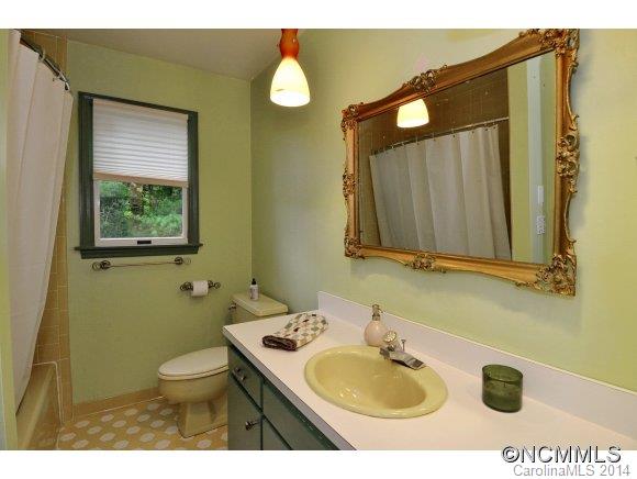 4 Morance Avenue Asheville NC 28804