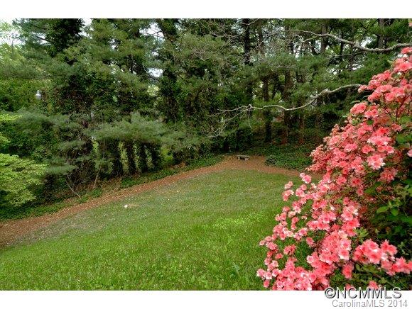 4 Morance Avenue Asheville NC 28804