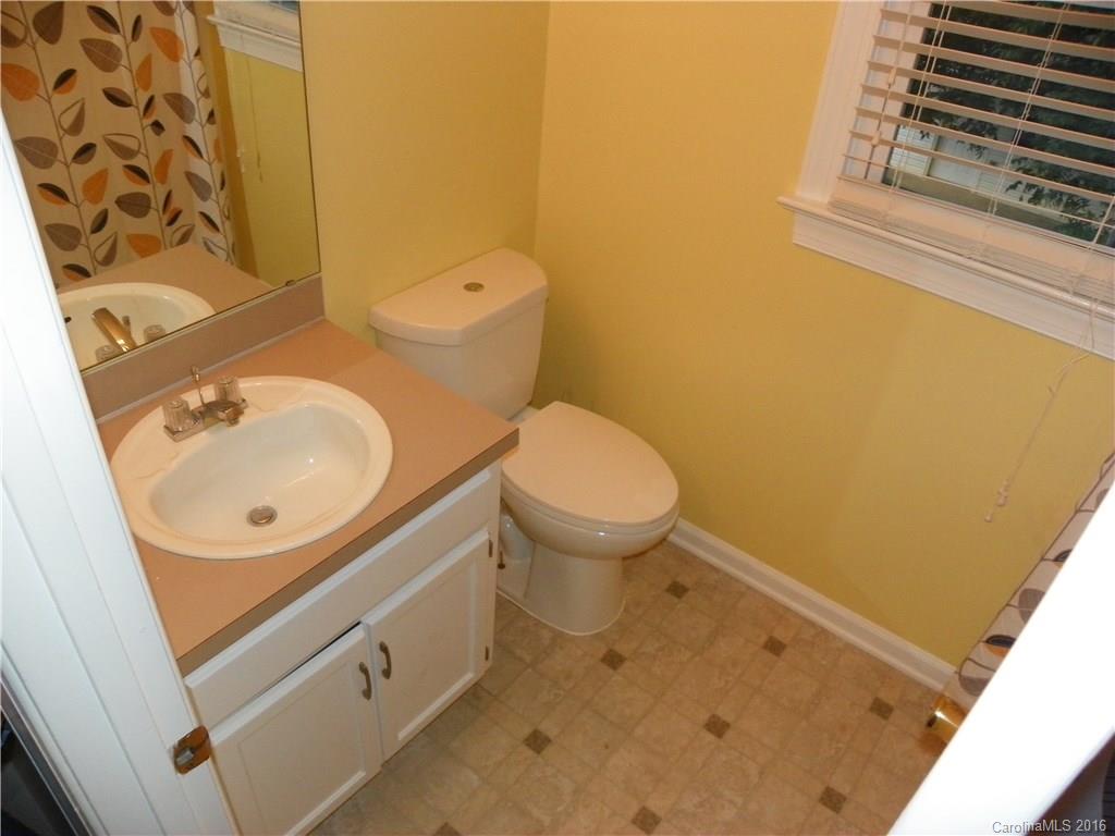 2322 Fernridge Lane Matthews NC 28105