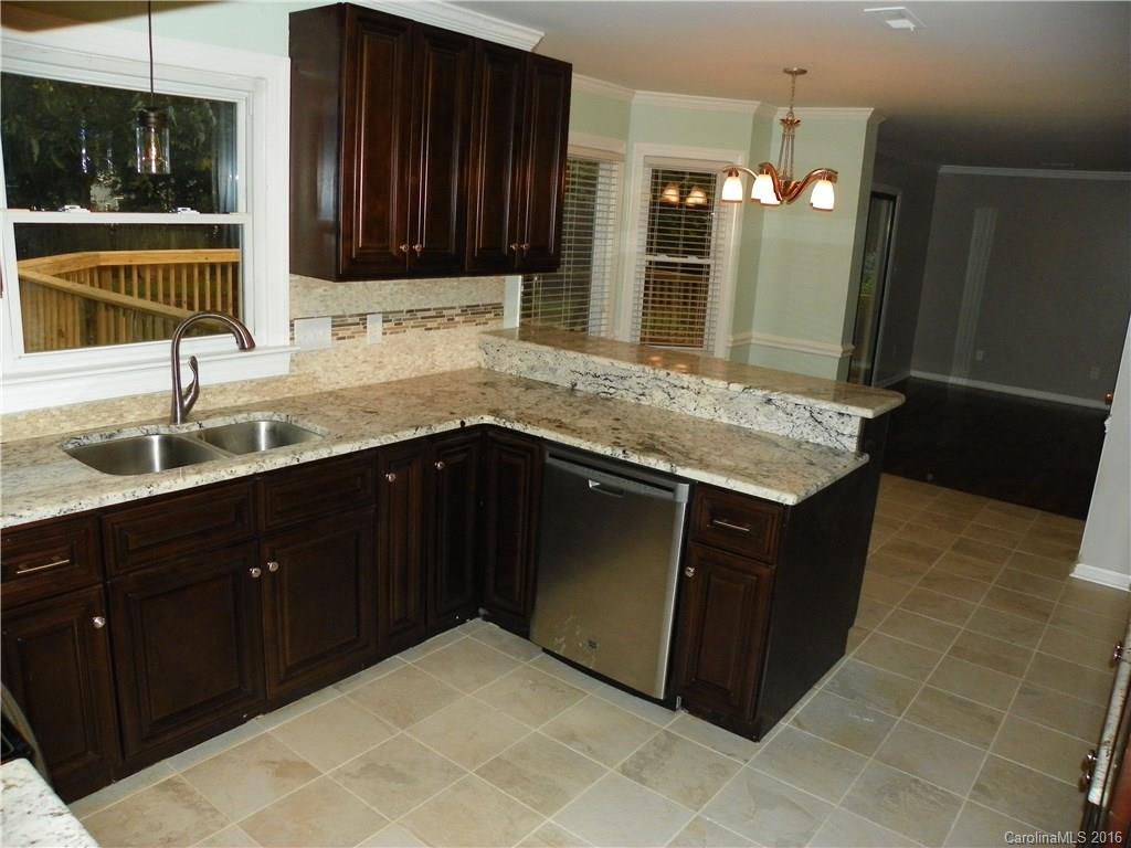 2322 Fernridge Lane Matthews NC 28105