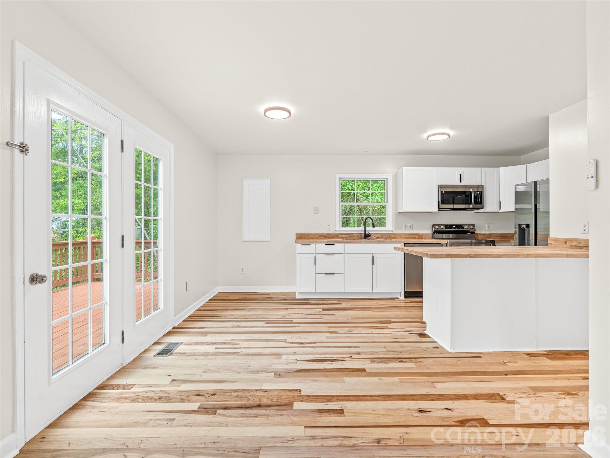 19 Stone Cottage Road Asheville NC 28806